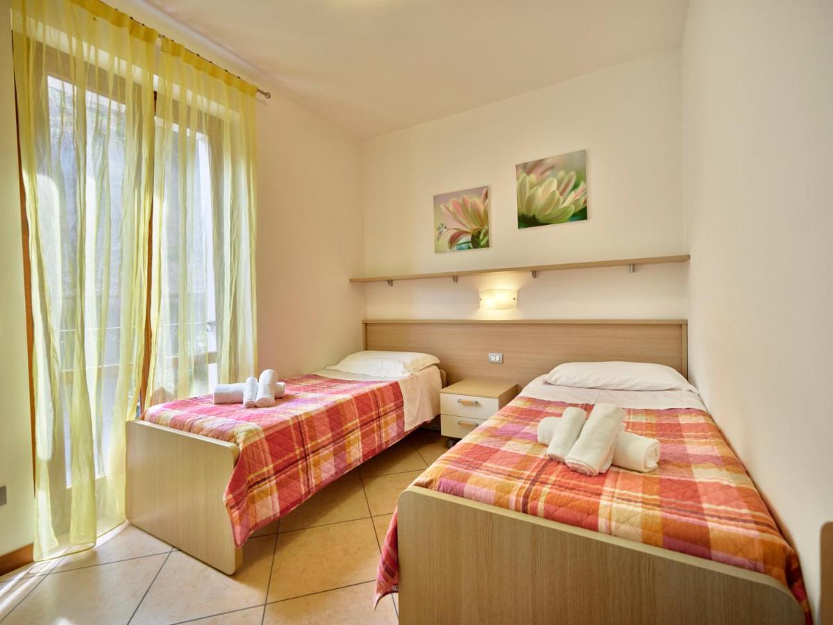 Apartmentsgarda - Canevini Residence Torri Del Benaco Extérieur photo