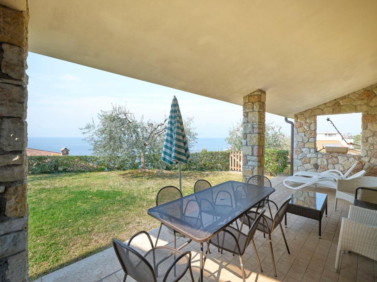 Apartmentsgarda - Canevini Residence Torri Del Benaco Extérieur photo