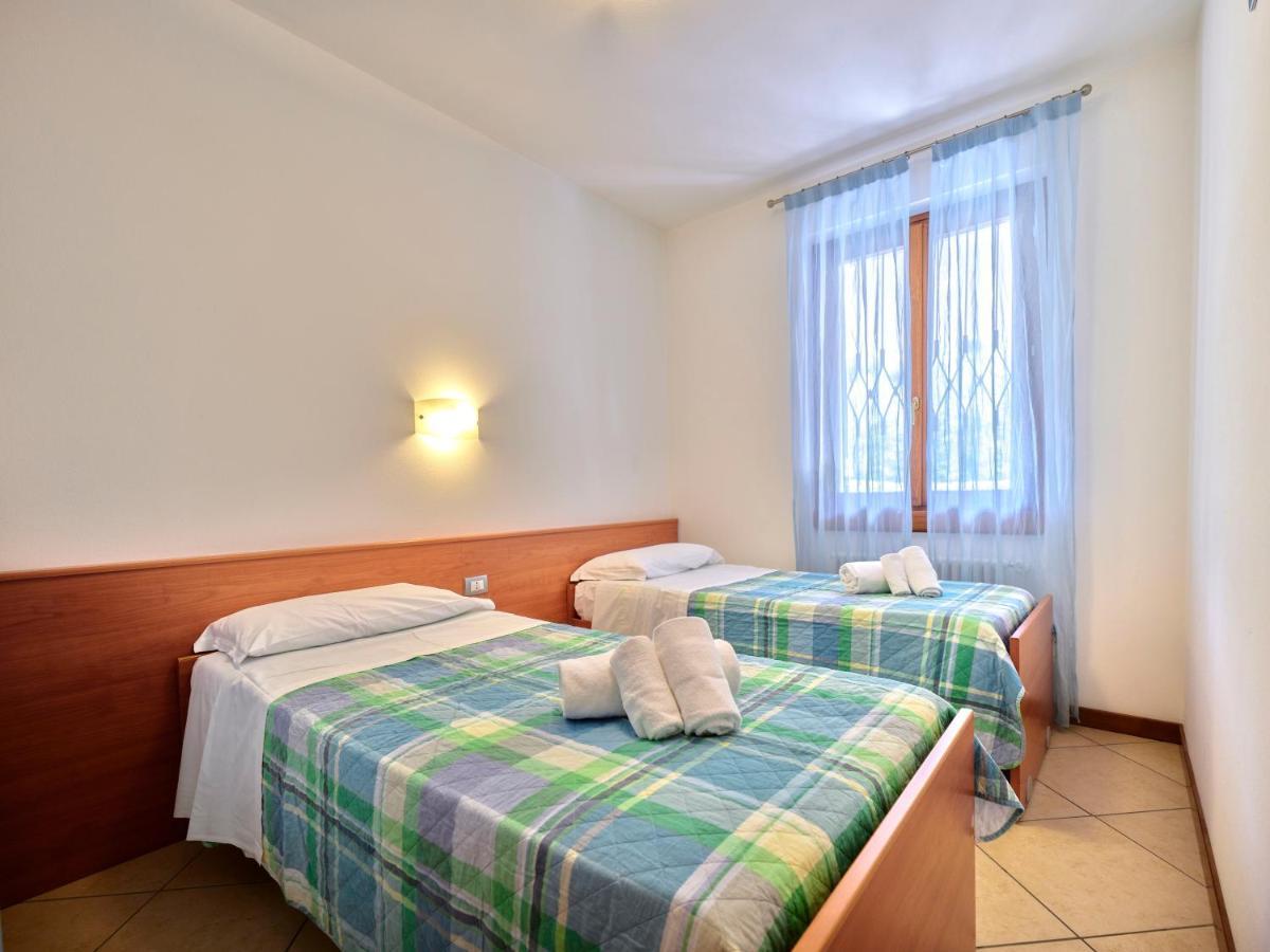 Apartmentsgarda - Canevini Residence Torri Del Benaco Extérieur photo